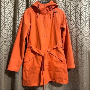 Helly Hansen women’s Kirkwall raincoat size Small, coral / salmon color